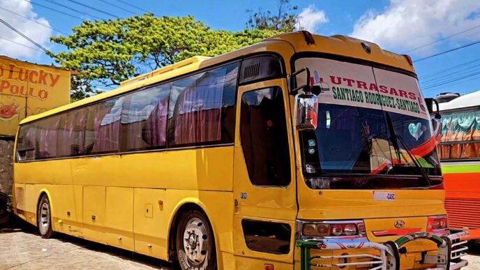 Un bus de la compagnie Utrasars Credit: utrasars__santiago sur instagram